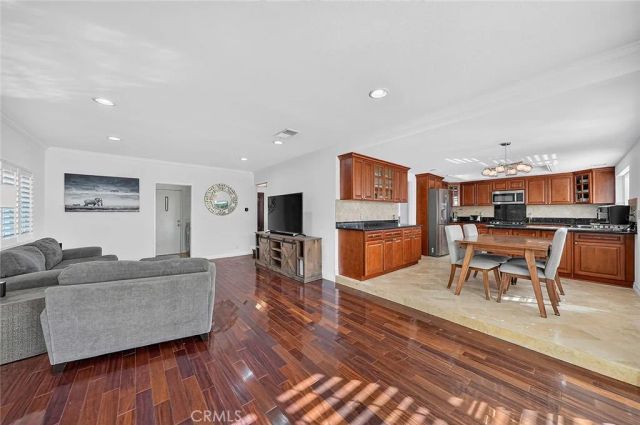 1307 Eltham, Fullerton, CA 92833