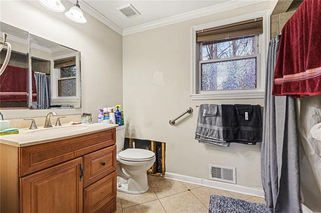 6066 Yoni Drive, Douglasville, GA 30135