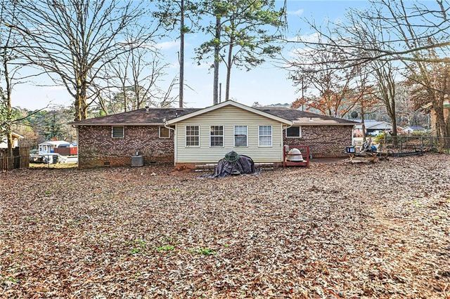 6066 Yoni Drive, Douglasville, GA 30135