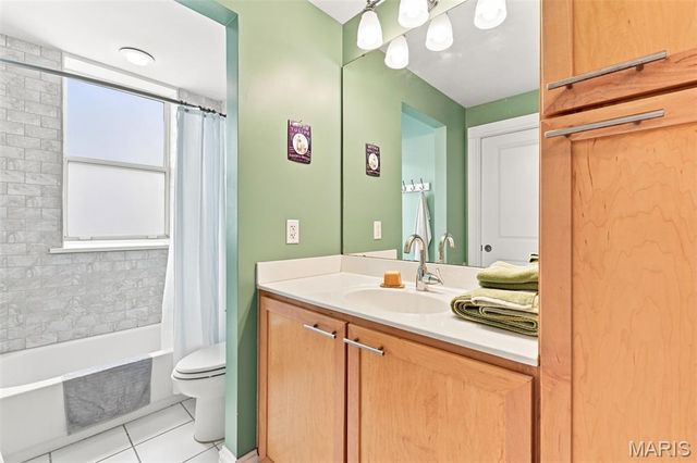 6115 Washington Boulevard 201, St Louis, MO 63112