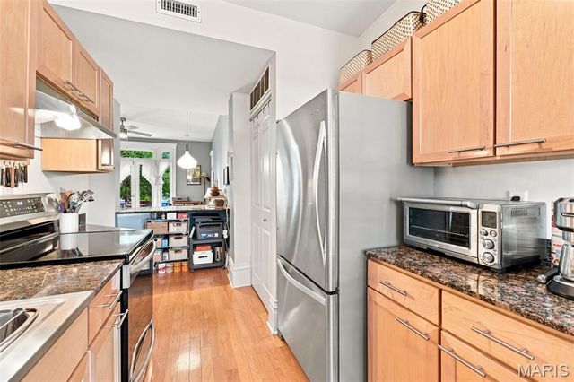 6115 Washington Boulevard 201, St Louis, MO 63112