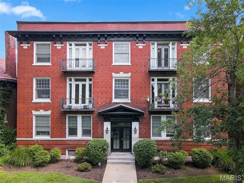 6115 Washington Boulevard 201, St Louis, MO 63112