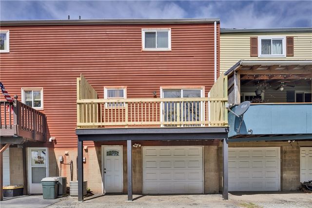 1903 Anna Ave, West Mifflin, PA 15122