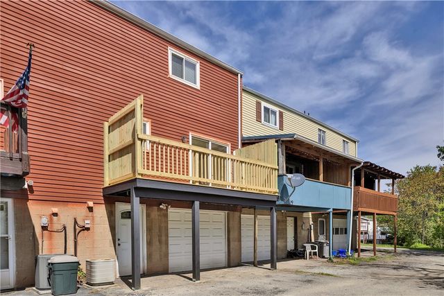 1903 Anna Ave, West Mifflin, PA 15122