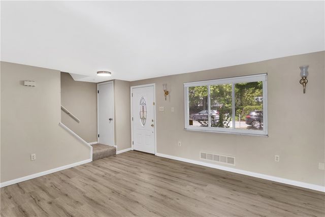 1903 Anna Ave, West Mifflin, PA 15122