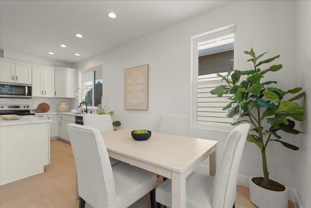 188 W Rincon Avenue, Campbell, CA 95008