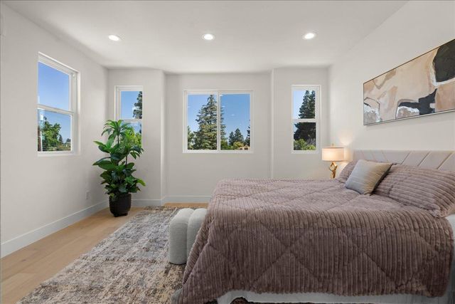 188 W Rincon Avenue, Campbell, CA 95008