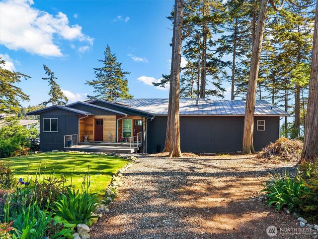 12 Eliza Island, Bellingham, WA 98226