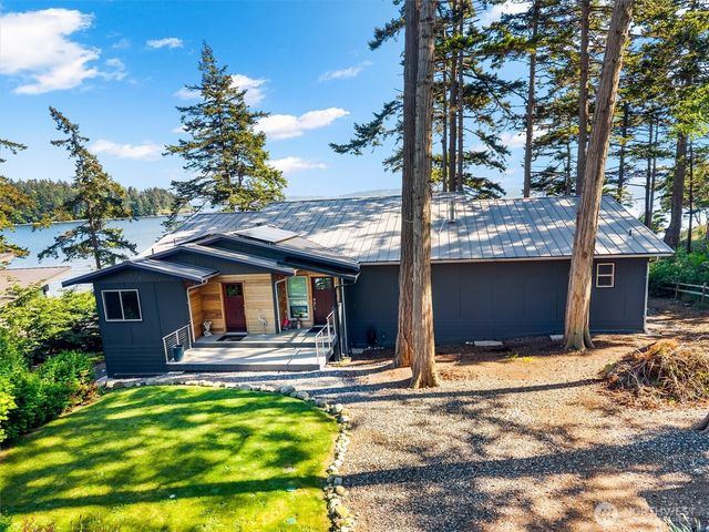 12 Eliza Island, Bellingham, WA 98226
