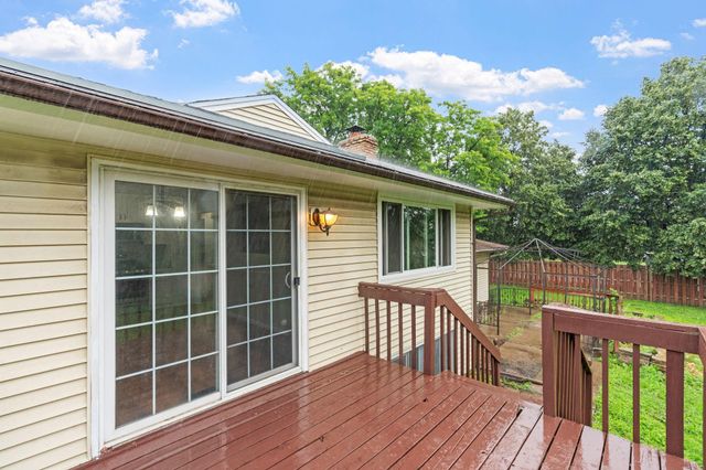 7090 146th Street W, Apple Valley, MN 55124