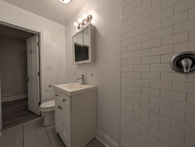 5417 N Kenmore Avenue 107, Chicago, IL 60640