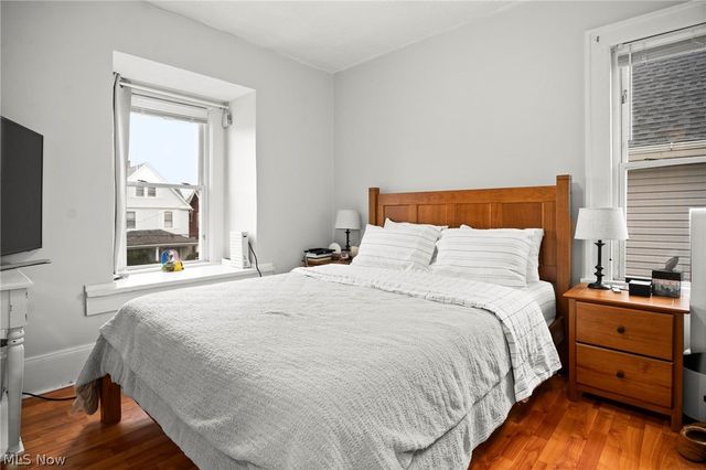 1379 Westlake Avenue, Lakewood, OH 44107