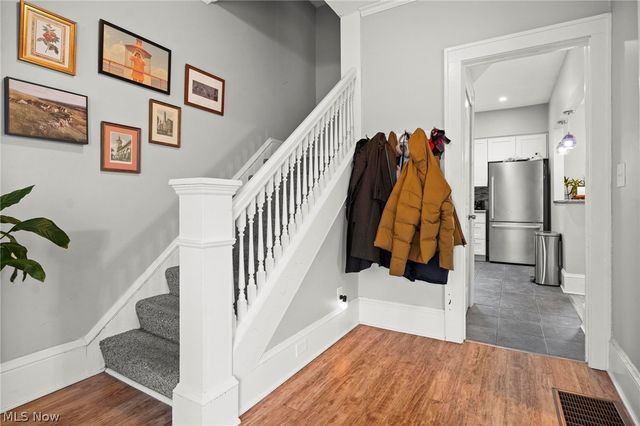 1379 Westlake Avenue, Lakewood, OH 44107