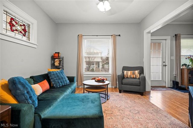 1379 Westlake Avenue, Lakewood, OH 44107