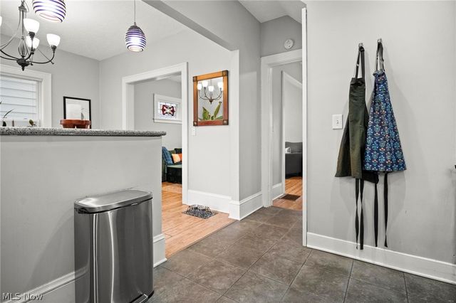 1379 Westlake Avenue, Lakewood, OH 44107