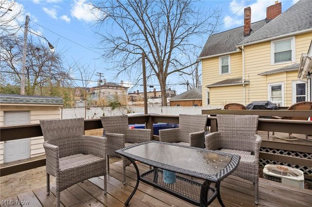 1379 Westlake Avenue, Lakewood, OH 44107