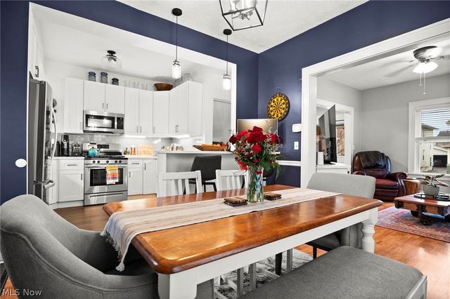 1379 Westlake Avenue, Lakewood, OH 44107