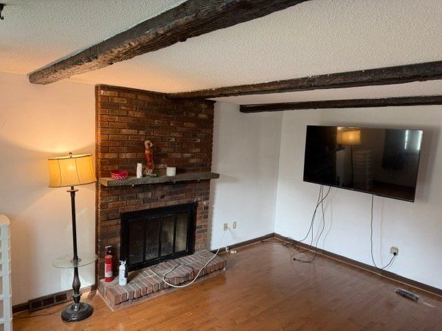 186 Pearl St, Brockton, MA 02301