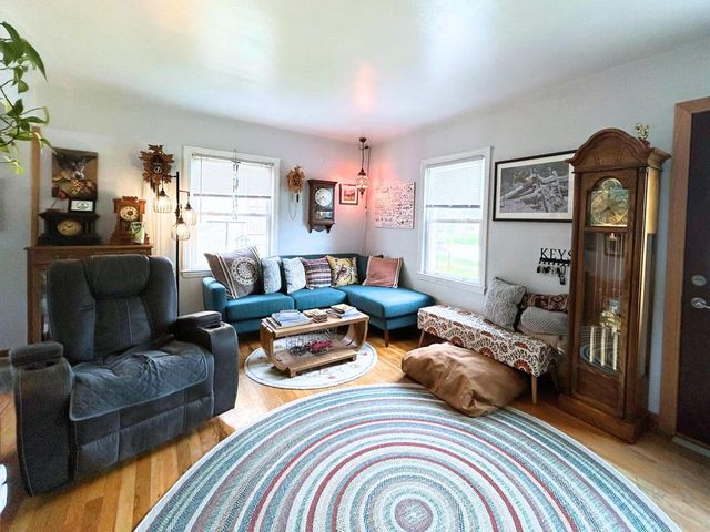 3350 E Van Norman Avenue, Cudahy, WI 53110