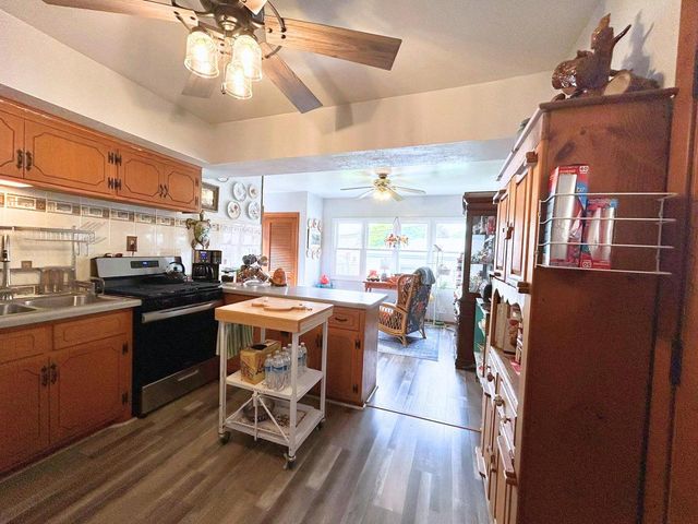 3350 E Van Norman Avenue, Cudahy, WI 53110