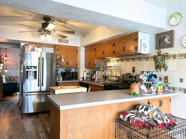 3350 E Van Norman Avenue, Cudahy, WI 53110