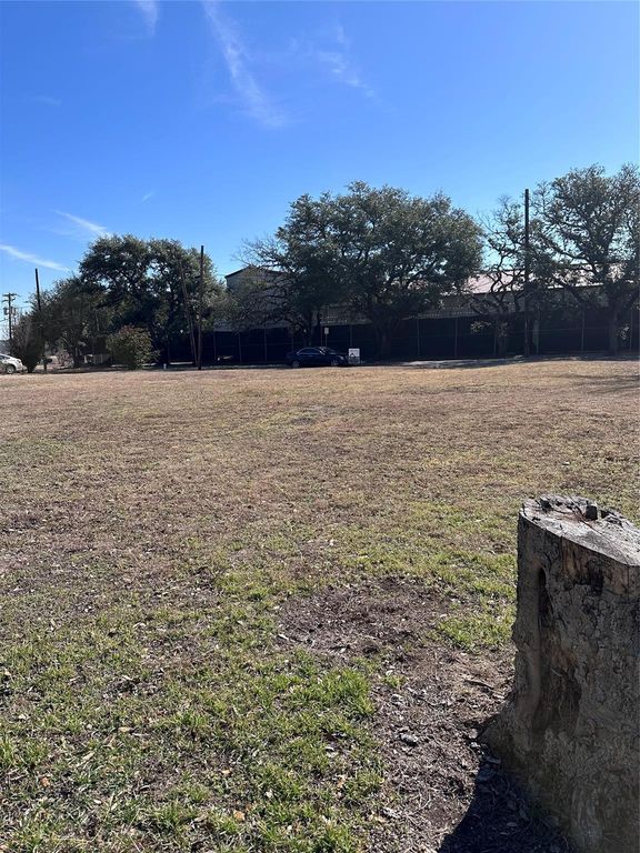 1404 E 21st Street, Bryan, TX 77803