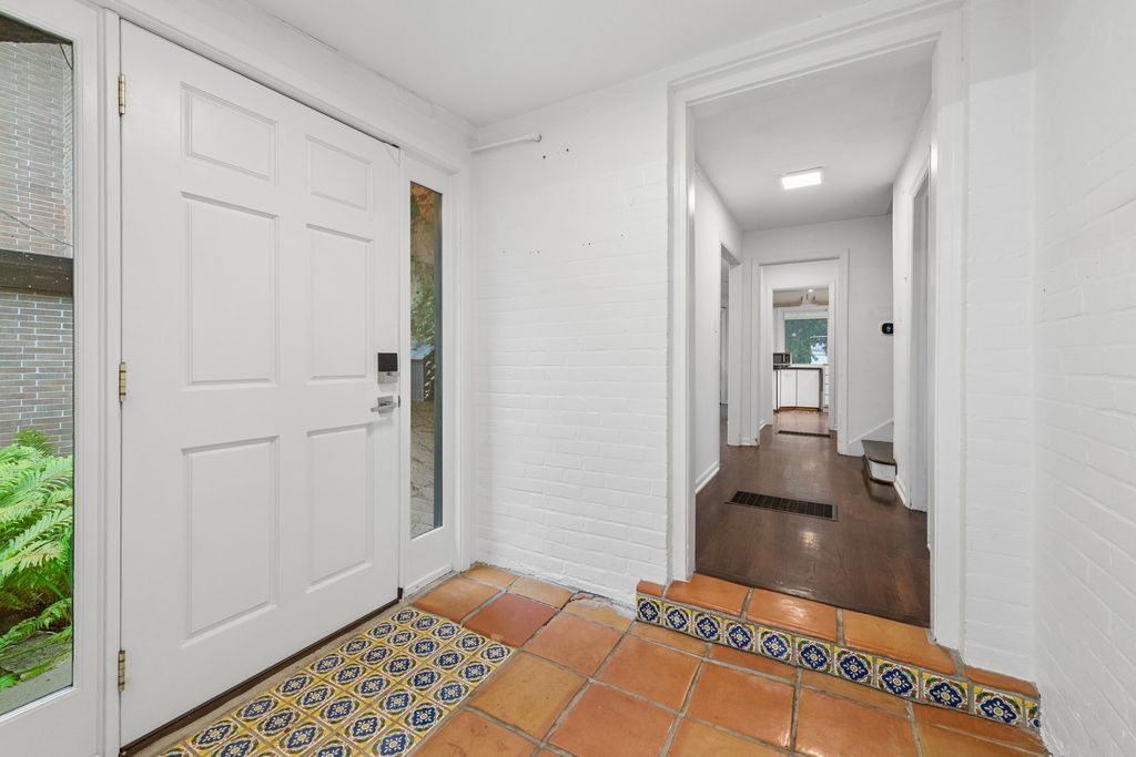 9024 Ewing Avenue, Evanston, IL 60203 — photo 3