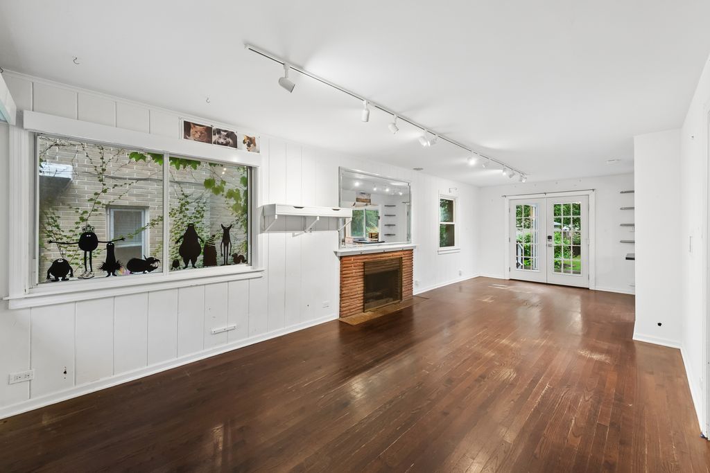 9024 Ewing Avenue, Evanston, IL 60203 — photo 4