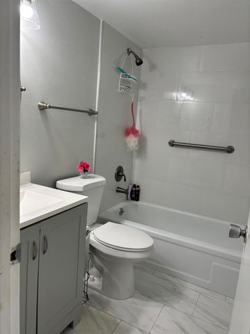 243 Northampton M, West Palm Beach, FL 33417