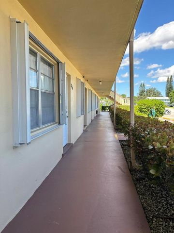 243 Northampton M, West Palm Beach, FL 33417