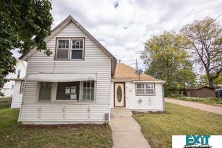 405 E 12th Street, Lexington, NE 68850
