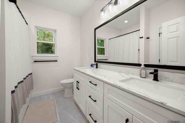 810 S Audubon Place Ave, Gonzales, LA 70737