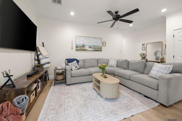 810 S Audubon Place Ave, Gonzales, LA 70737