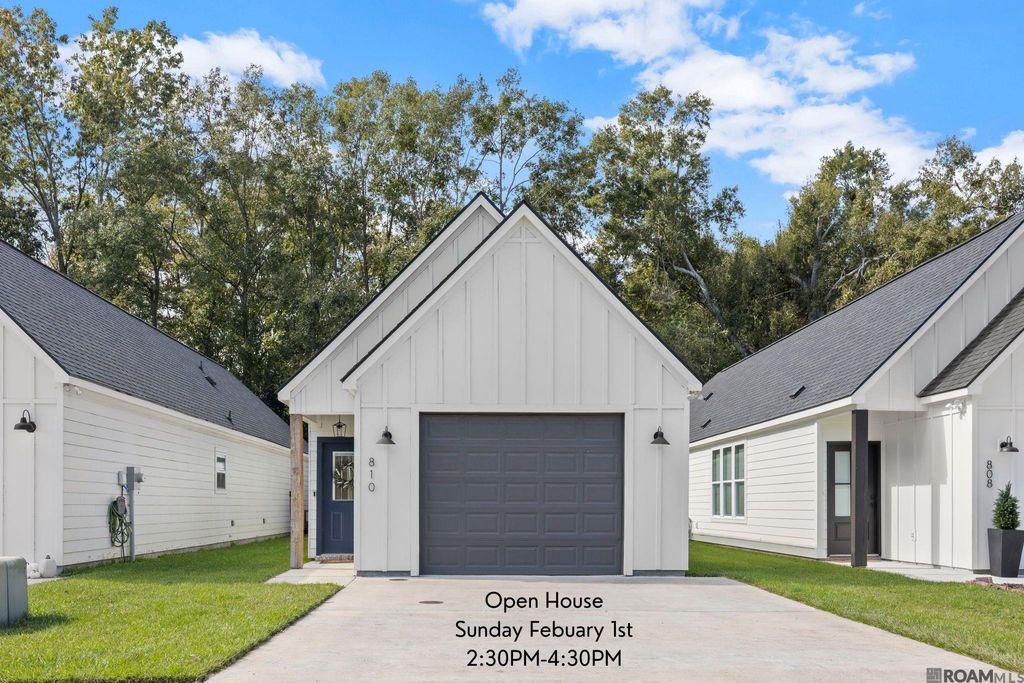 810 S Audubon Place Ave, Gonzales, LA 70737