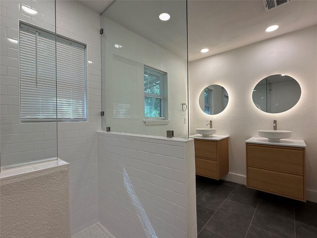 6712 Bryn Mawr DR, Austin, TX 78723