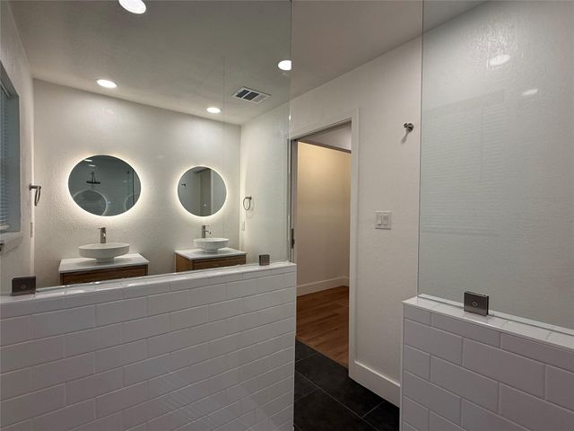 6712 Bryn Mawr DR, Austin, TX 78723