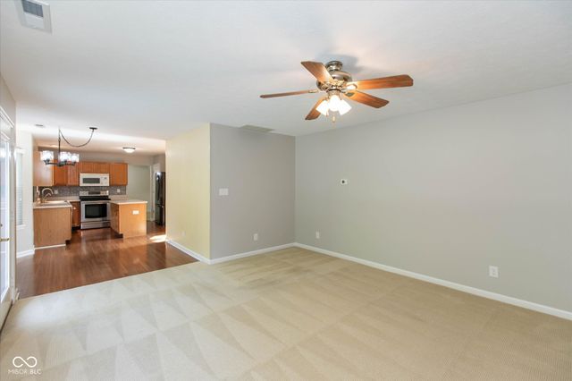 3387 Pineleigh Way, Greenwood, IN 46143