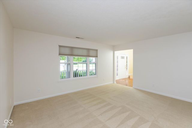 3387 Pineleigh Way, Greenwood, IN 46143