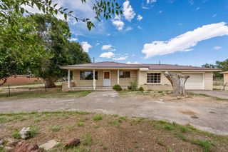 703 Mountain View, Espanola, NM 87532