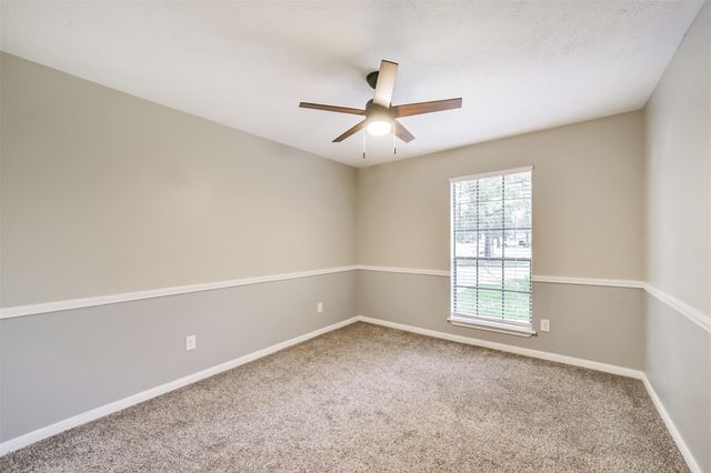 8402 Pine Shores Drive, Humble, TX 77346