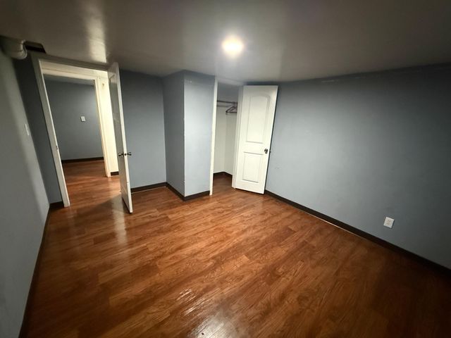 1210 Knox Avenue N, Minneapolis, MN 55411