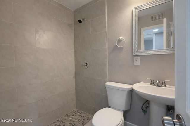 2133 HUGH EDWARDS Drive, Jacksonville, FL 32210