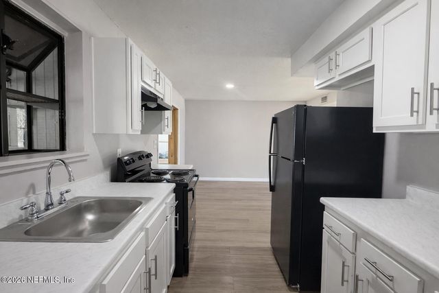 2133 HUGH EDWARDS Drive, Jacksonville, FL 32210