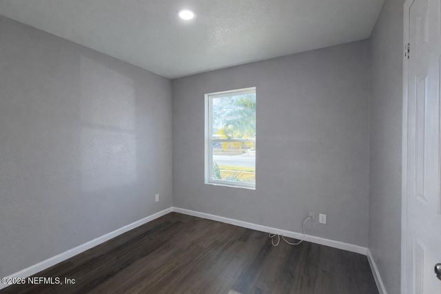 2133 HUGH EDWARDS Drive, Jacksonville, FL 32210