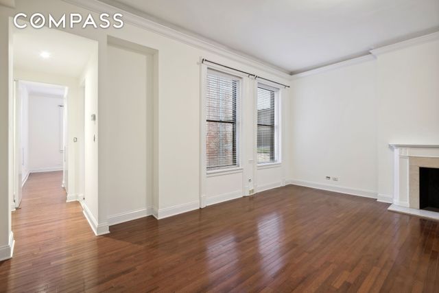 49 E 74th Street, New York City, NY 10021