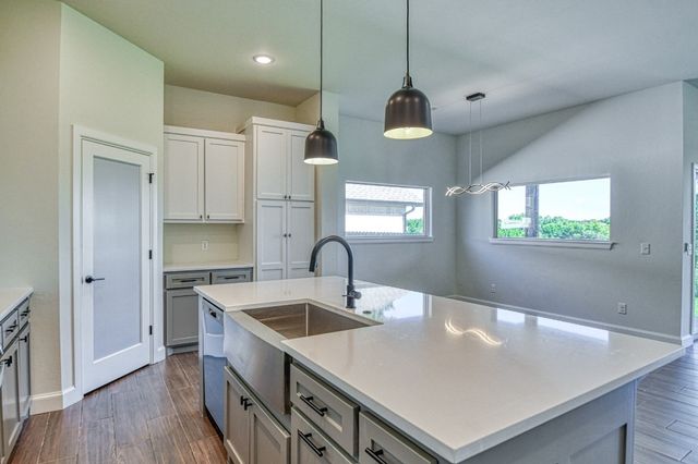 2313 Alameda Park Drive, Norman, OK 73071