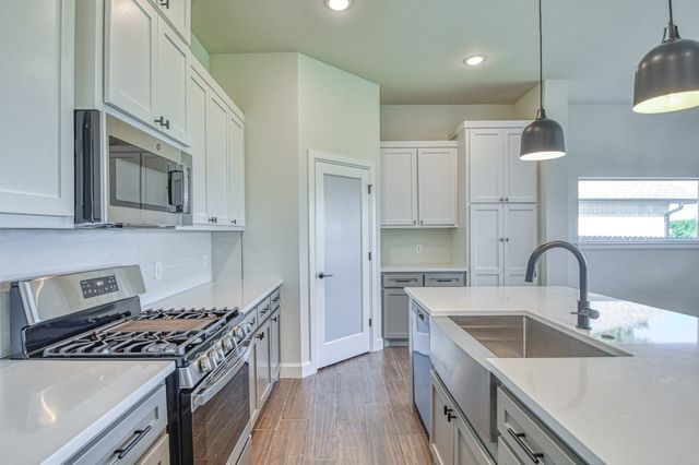 2313 Alameda Park Drive, Norman, OK 73071