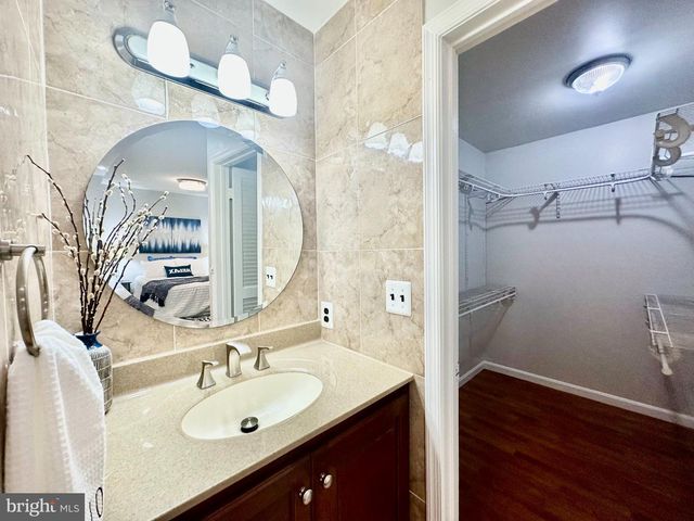 3140 BABASHAW CT, Fairfax, VA 22031