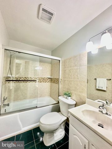 3140 BABASHAW CT, Fairfax, VA 22031