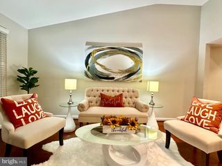 3140 BABASHAW CT, Fairfax, VA 22031